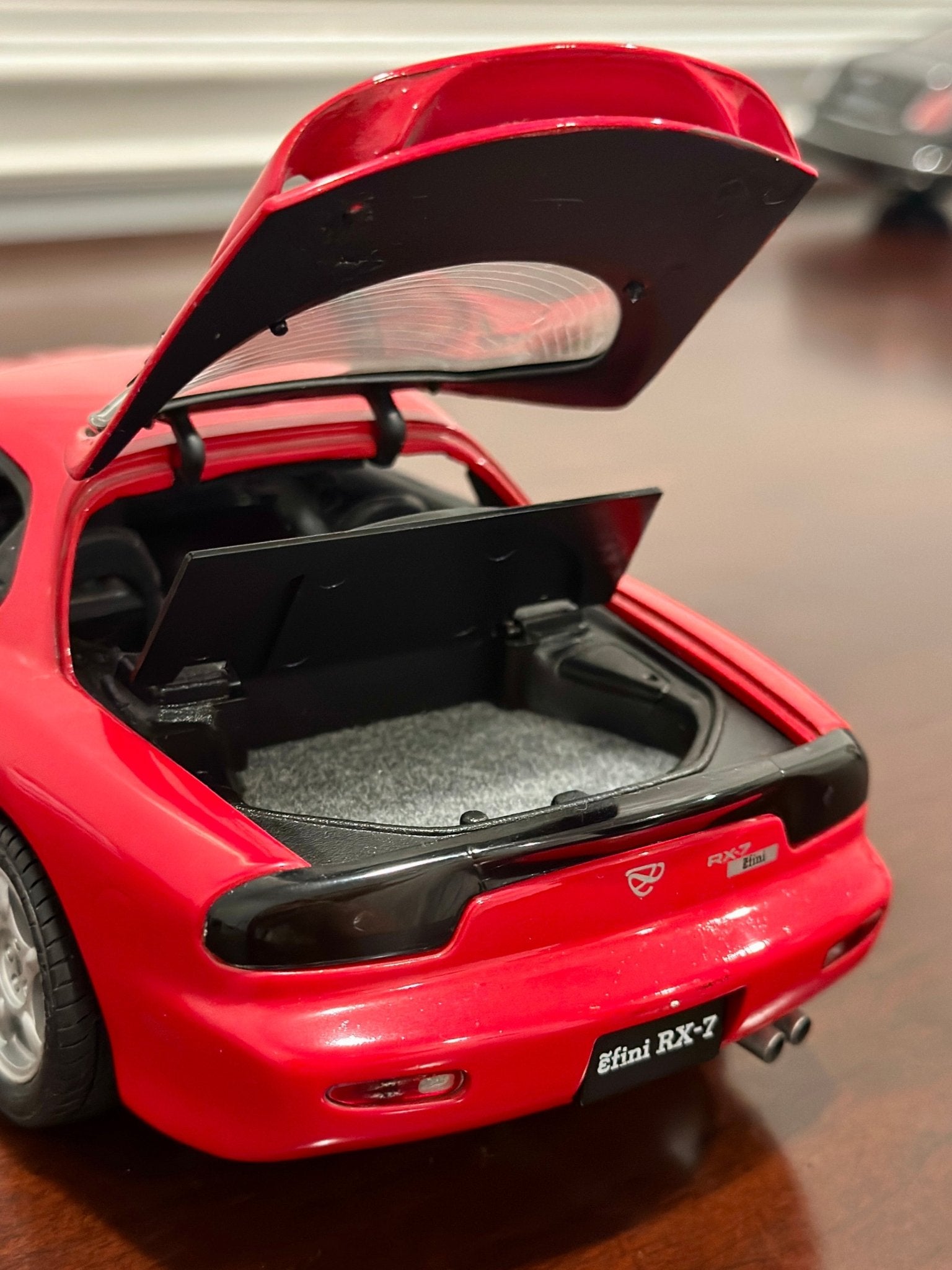 Kyosho Mazda RX7 Red 1/18 Scale Diecast Model Car - Product Image