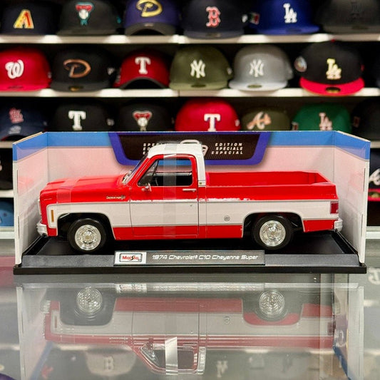 Maisto 1/18 1974 Chevrolet C10 Cheyenne Super Truck Diecast Model Car | New - Product Image