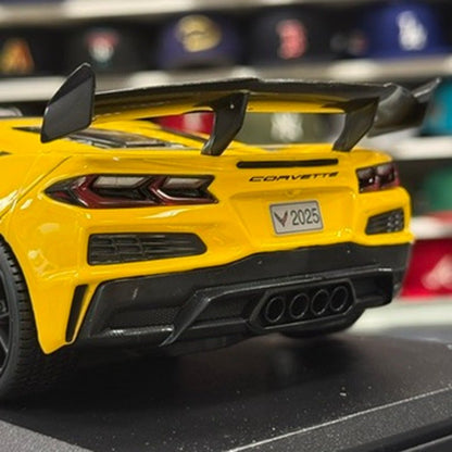 Maisto 1/18 Corvette ZR1 Coupe Yellow Special Edition Diecast Model Car | New - Product Image