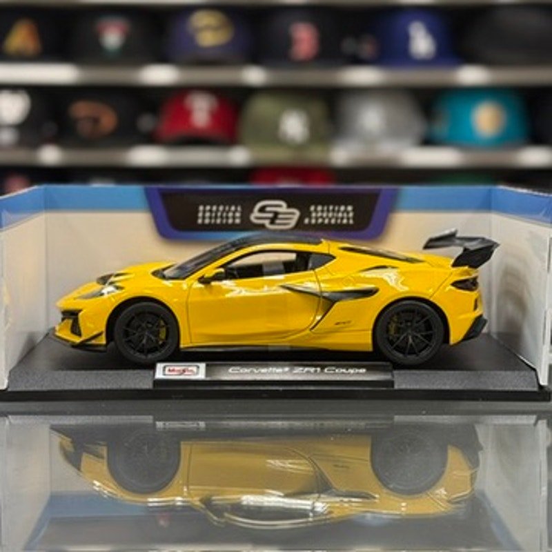 Maisto 1/18 Corvette ZR1 Coupe Yellow Special Edition Diecast Model Car | New - Product Image