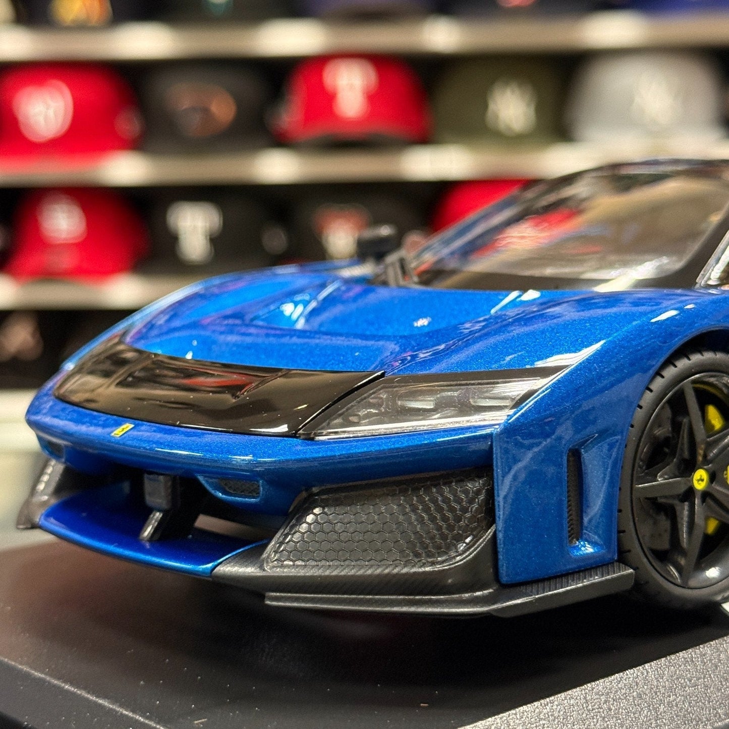 Maisto 1/18 Ferrari F80 Metallic Blue Special Edition Diecast Model Car | New - Product Image