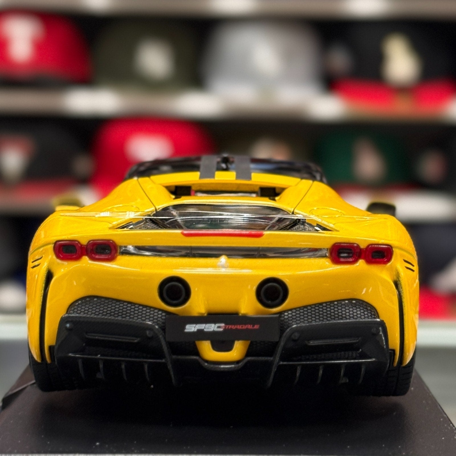 Maisto 1/18 Ferrari SF90 Coupe Diecast Special Edition Model Car | New - Product Image