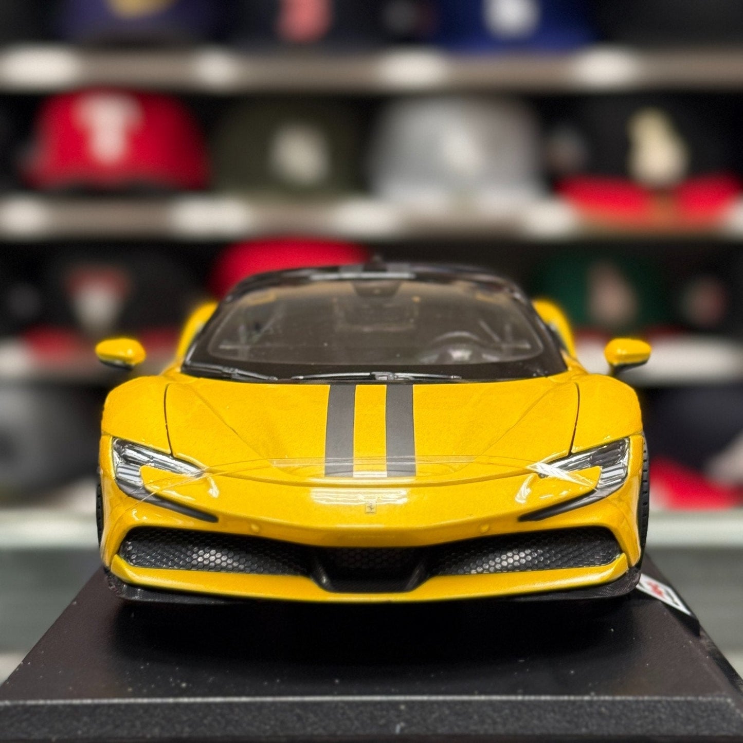 Maisto 1/18 Ferrari SF90 Coupe Diecast Special Edition Model Car | New - Product Image