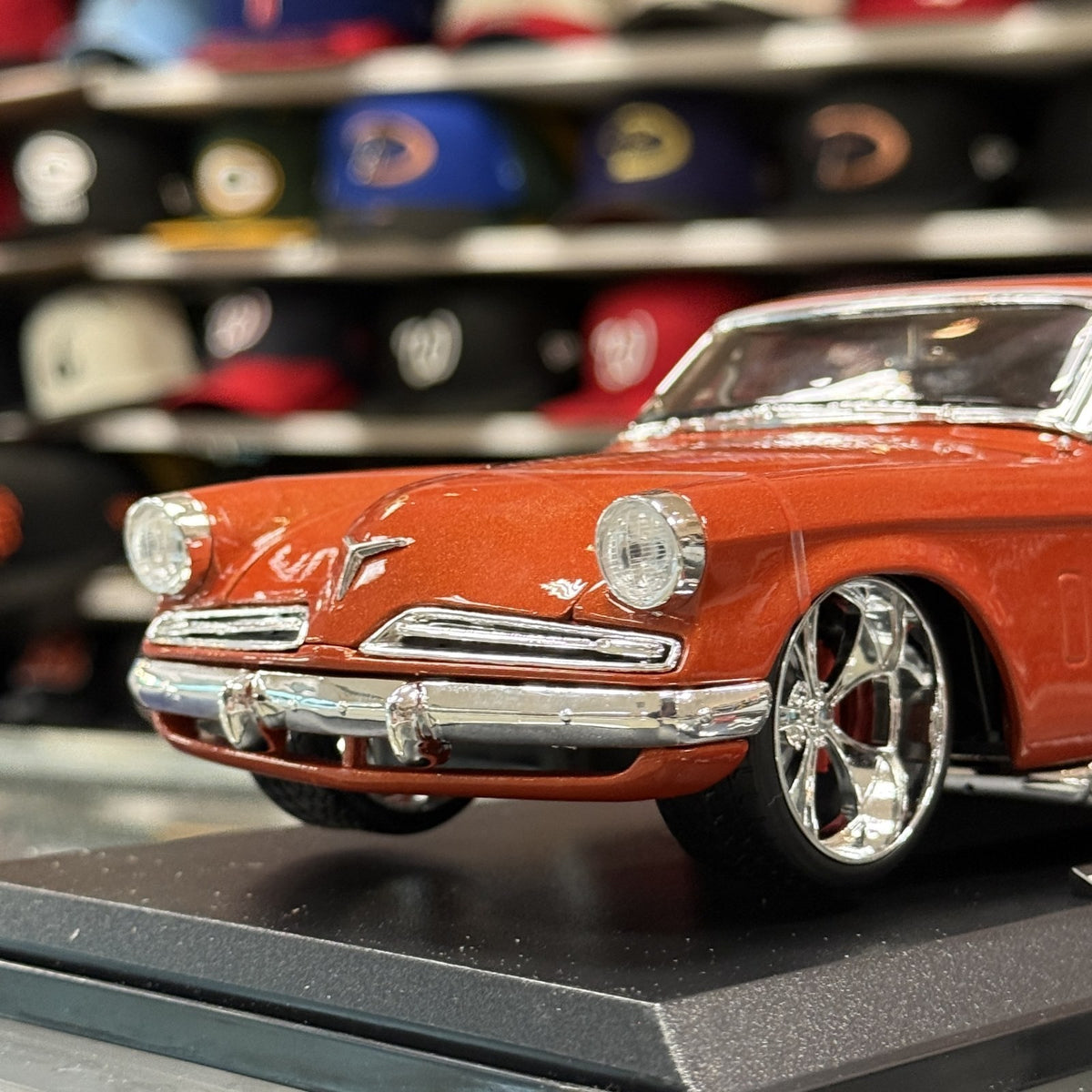 Maisto 1:18 1953 Studebaker Starliner Copper Orange Custom Special Edition Diecast | New - Product Image
