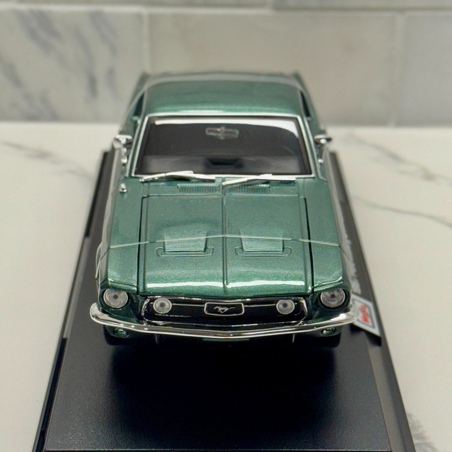 Maisto 1967 Ford Mustang GTA Fastback 1/18 Scale Diecast Model Car | New - Product Image