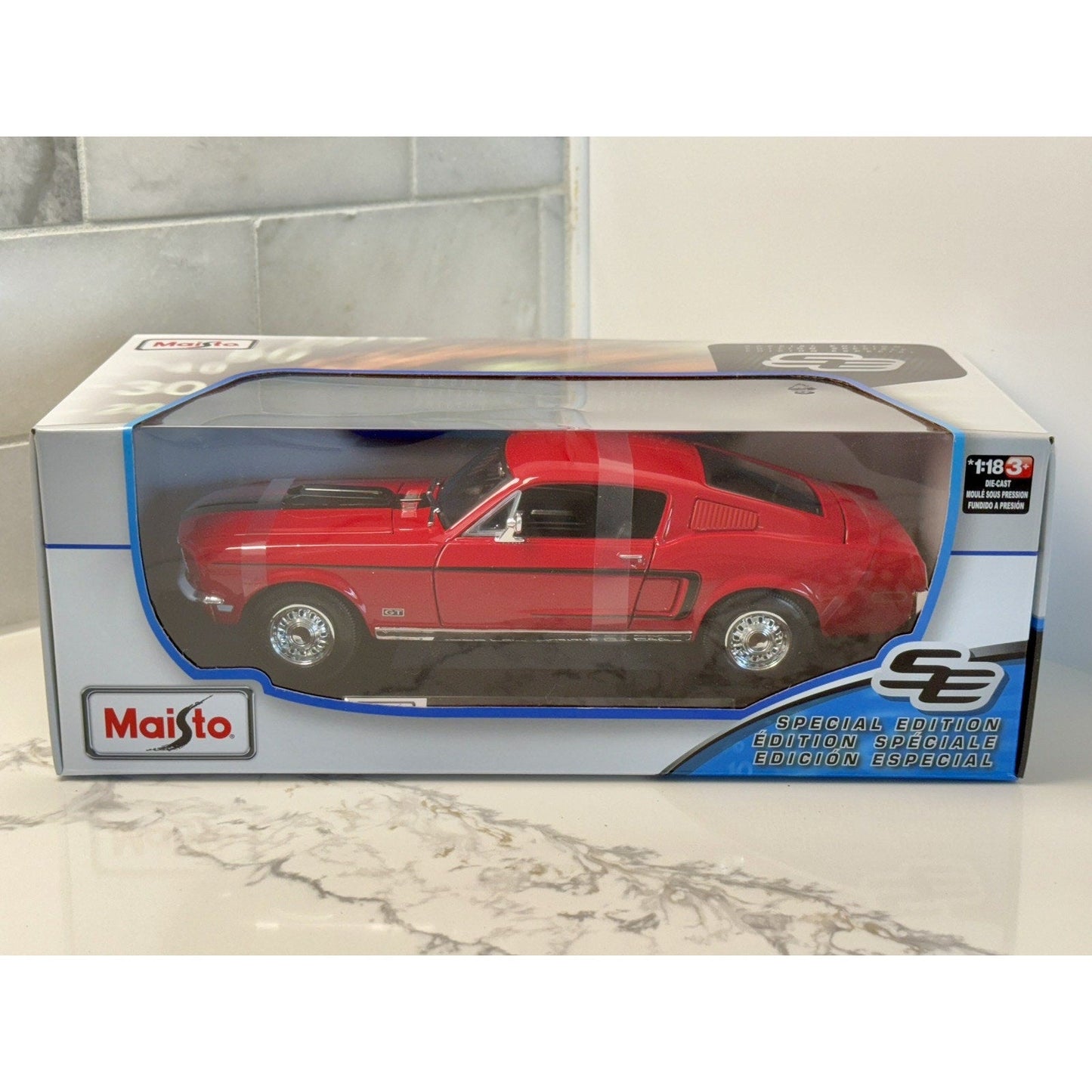 Maisto 1968 Ford Mustang GT Cobra Jet Red 1/18 Scale Diecast Model Car | New - Product Image
