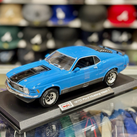 Maisto 1970 Ford Mustang Mach-1 1/18 Scale Diecast Model Car | New - Product Image