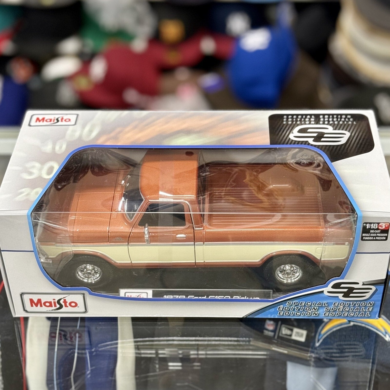 Maisto 1979 Ford F150 Pick-Up Truck Tan w/ Beige 1/18 Scale Diecast Model Car | New - Product Image