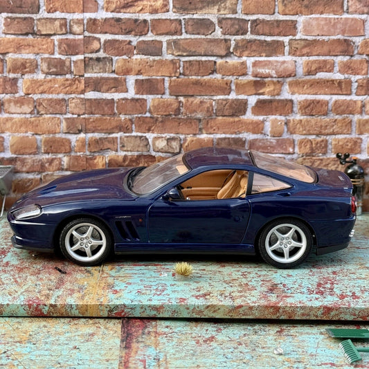 Maisto 1996 Ferrari 550 Maranello Blue 1/18 Scale Diecast Model Car | Parts Car - Product Image