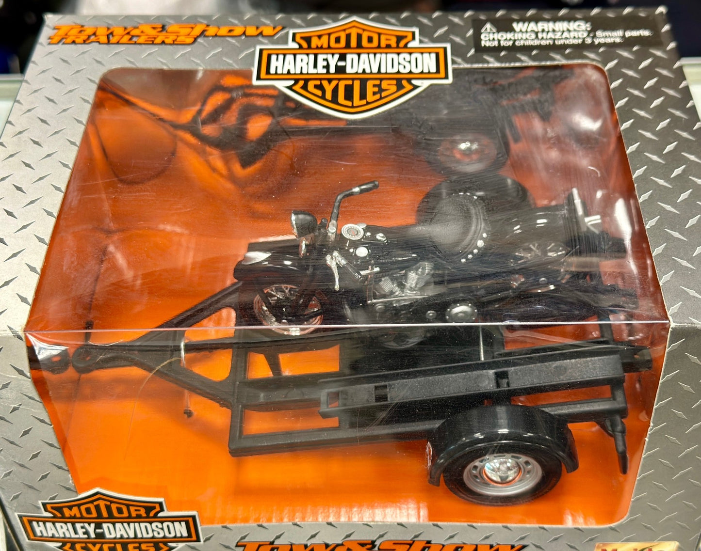 Maisto 2002 Harley Davidson Tow & Show Trailers 1/18 Scale Diecast | New - Product Image