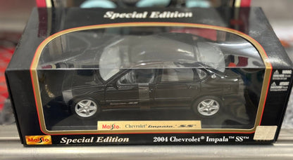 Maisto 2004 Chevrolet Impala SS Black 1/18 Scale Diecast Model Car - Product Image
