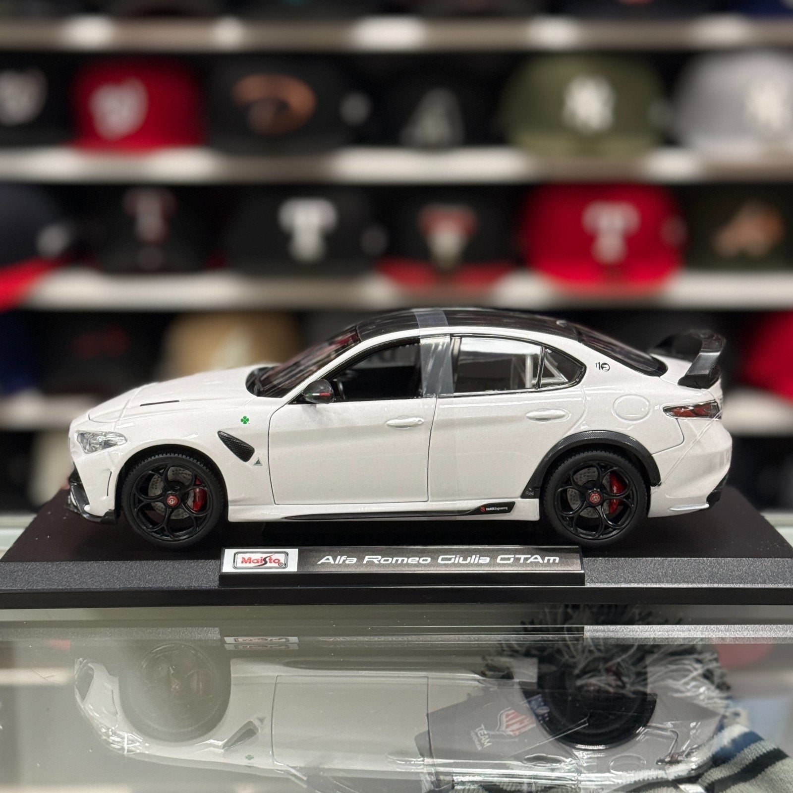 Maisto Alfa Romeo Giulia GTR White 1/18 Scale Diecast Model | New - Product Image