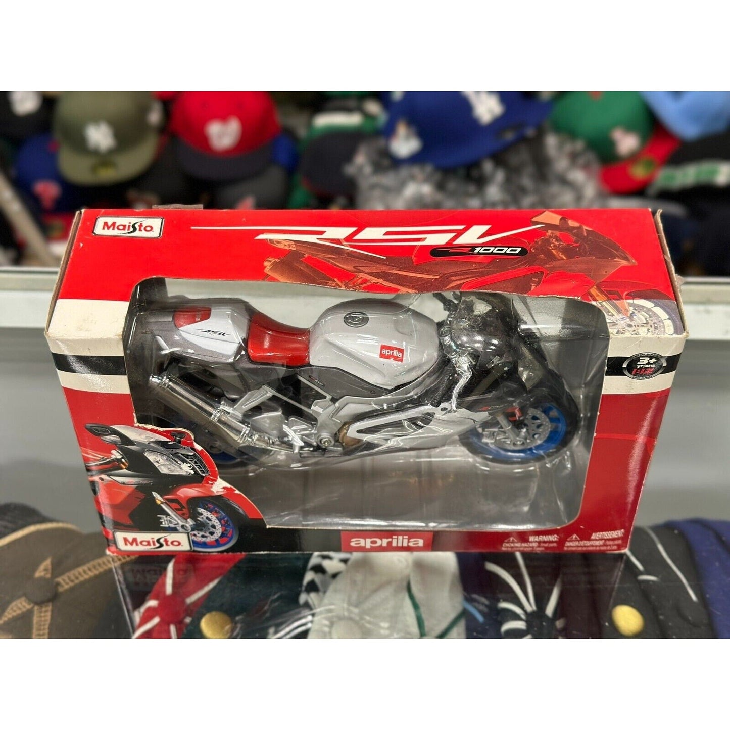 Maisto Aprilia RSV 1000R HTF A6 Sport Bike 1/12 Scale Diecast Model Bike | New - Product Image