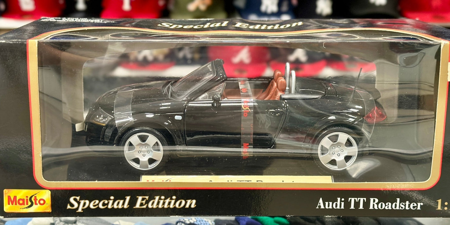 Maisto Audi TT Roadster Black 1/18 Scale Diecast Model Car - Product Image