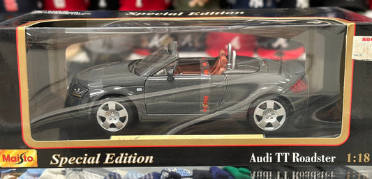 Maisto Audi TT Roadster Gray 1/18 Scale Diecast Model Car - Product Image