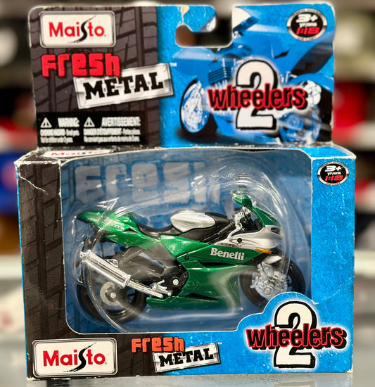 Maisto Benelli 1130 1/18 Scale Diecast Model Bike | New - Product Image