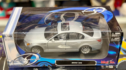 Maisto BMW (E60) M5 Silver 1/18 Scale Diecast Model Car | New - Product Image