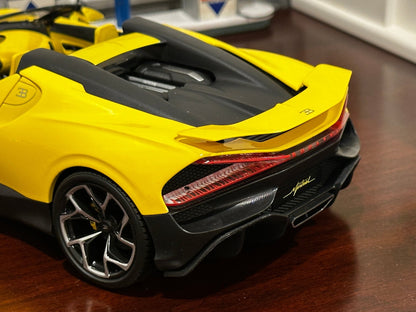 Maisto Bugatti Mistral Yellow 1/18 Scale Diecast Model Car - Product Image
