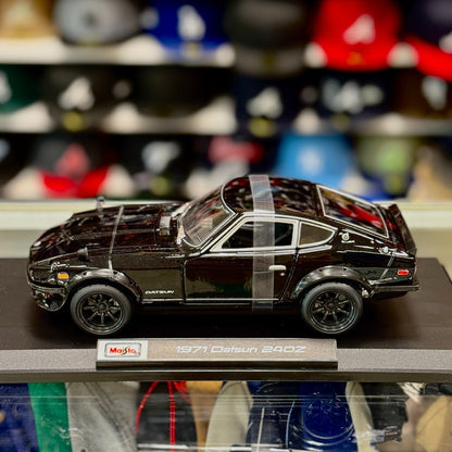 Maisto Datsun 240Z 'JDM Wide-body' Black 1/18 Scale Diecast Model Car | New - Product Image