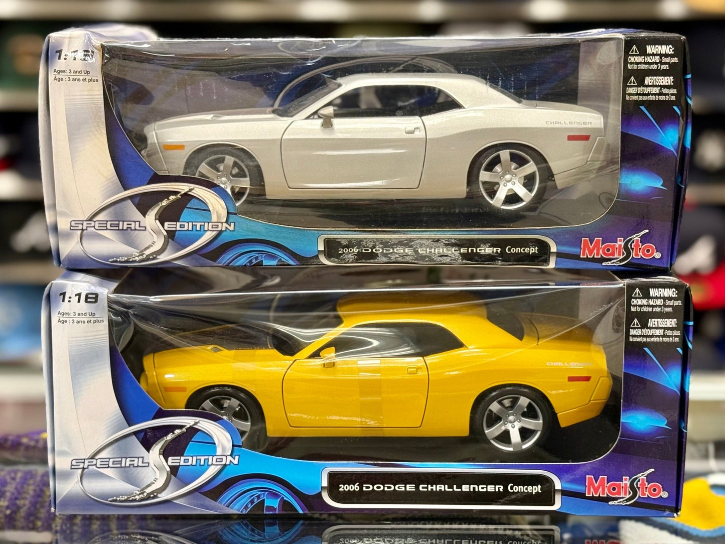Maisto Dodge Challenger Concept Silver 1/18 Scale Diecast Model Car | Damage Box - Product Image