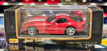 Maisto Dodge Viper GTS Red w/ White Stripes 1/18 Scale Diecast Model Car | New - Product Image