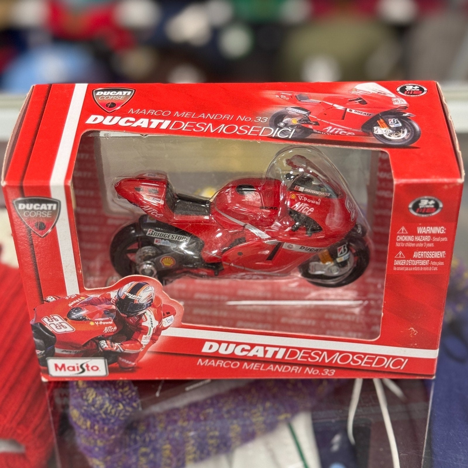 Maisto Ducati Corse Desmosedici 'Marco Melandri #33' 1/18 Scale Diecast Racing Motorcycle | New - Product Image