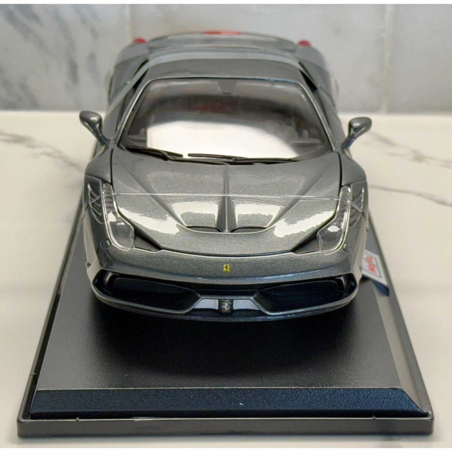 Maisto Ferrari 458 Speciale Titanium Gray 1/18 Scale Diecast Model Car | New - Product Image
