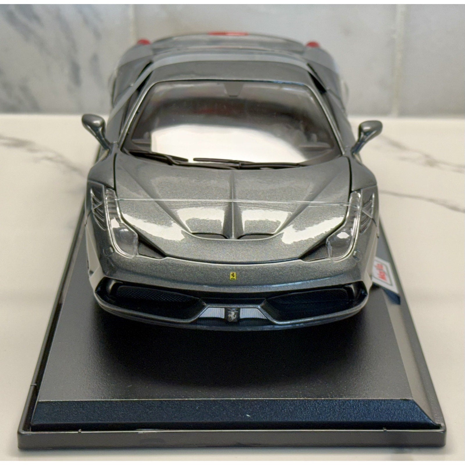 Maisto Ferrari 458 Speciale Titanium Gray 1/18 Scale Diecast Model Car | New - Product Image