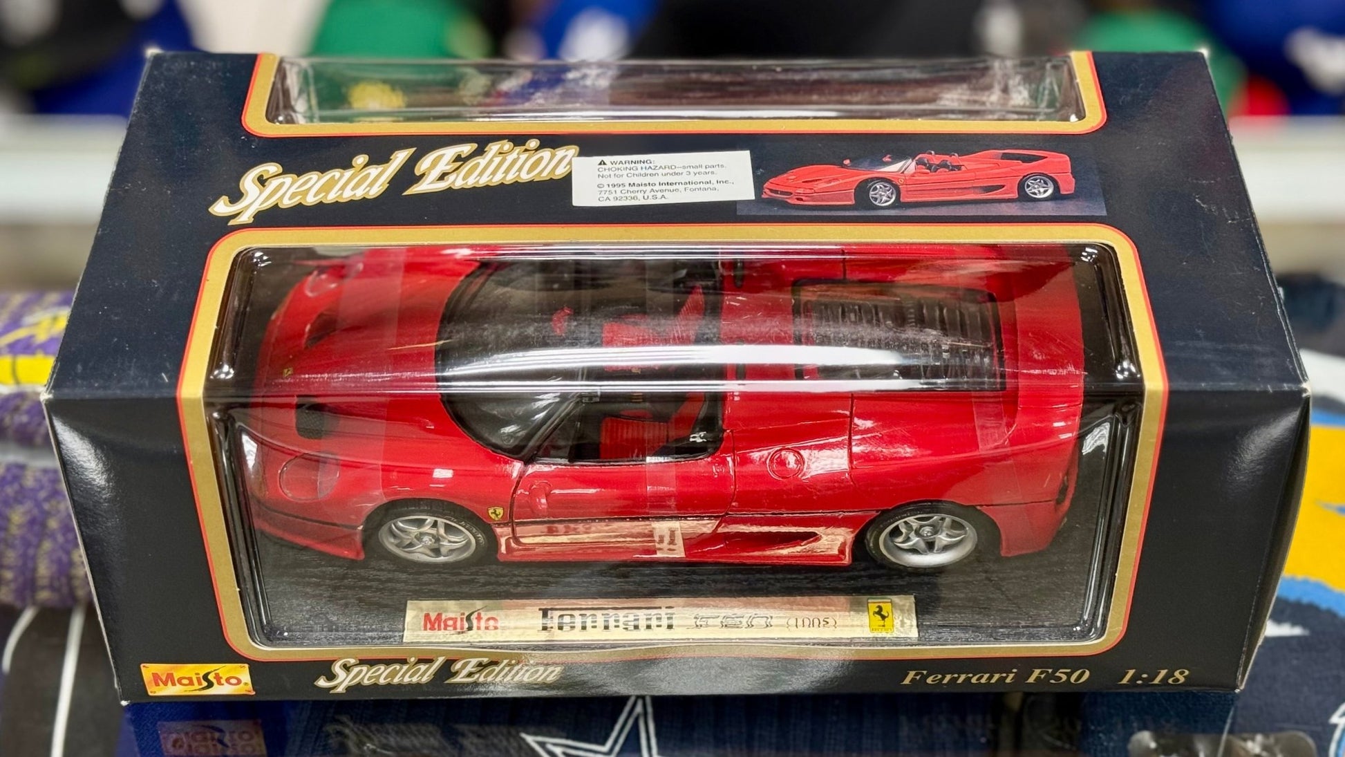 Maisto Ferrari F50 'Open Top' Red 1/18 Scale Diecast Model Car | New - Product Image
