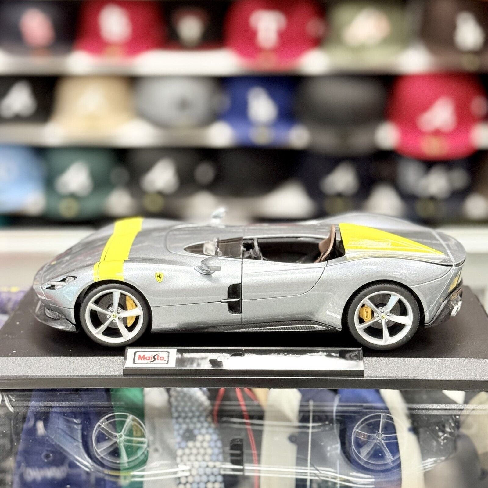 Maisto Ferrari Monza SP1 Silver w/ Yellow Stripes 1/18 Scale Diecast Model Car | New - Product Image