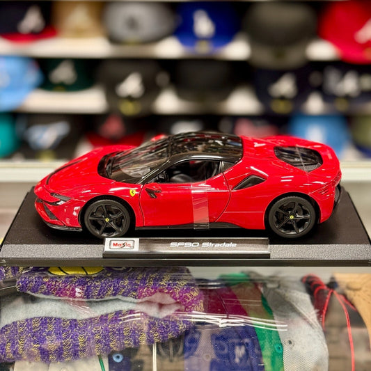 Maisto Ferrari SF90 Red 1/18 Scale Diecast Model Car | New - Product Image