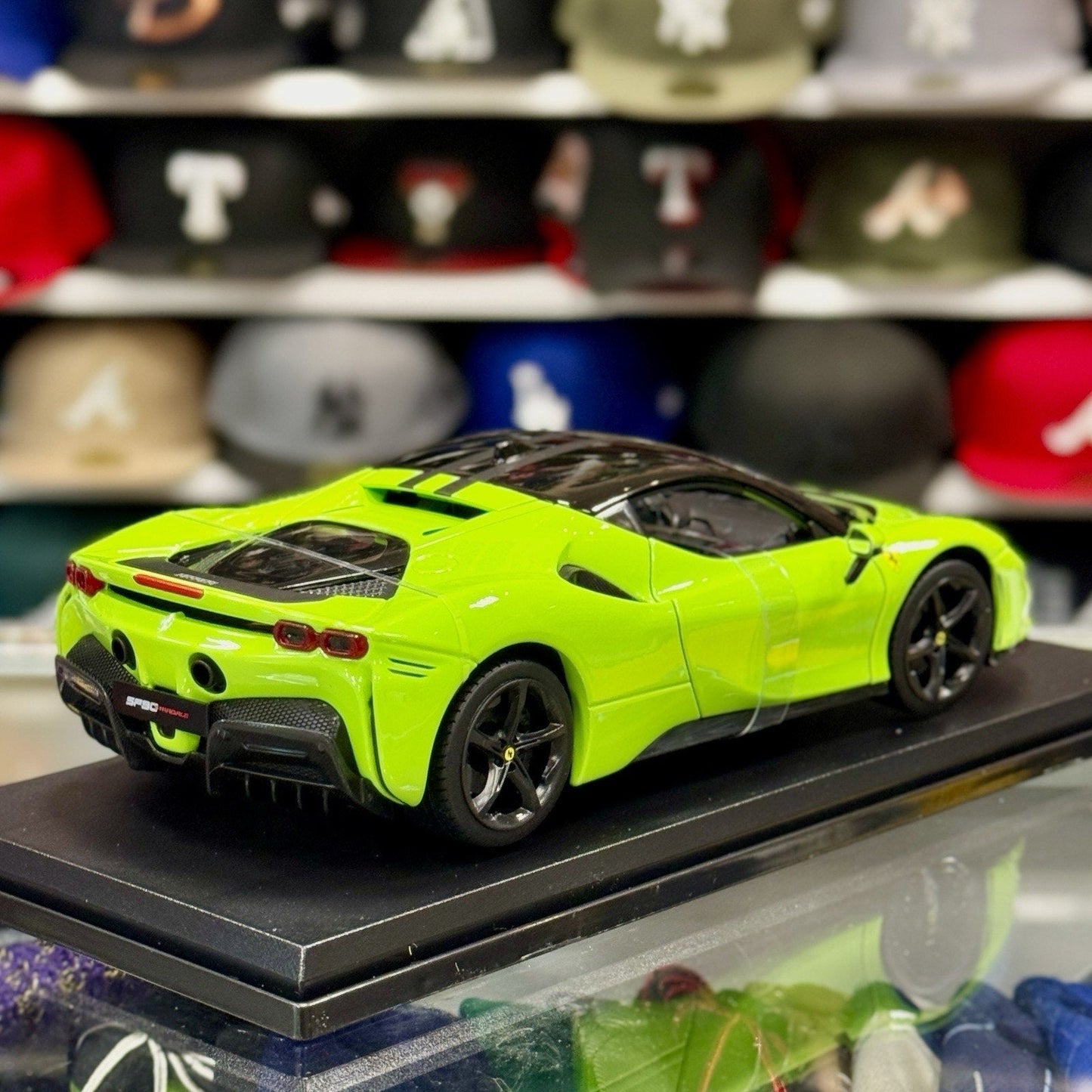 Maisto Ferrari SF90 Stradale Spider Green 1/18 Scale Diecast Model Car | New - Product Image