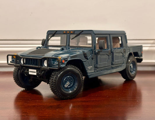 Maisto Hummer H1 Dark Green/Tan 1/18 Scale Diecast Model Car | New - Product Image