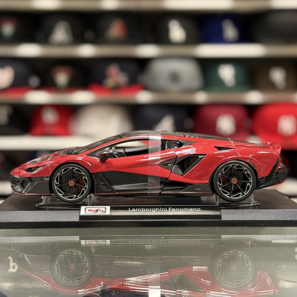 WORLD EXCLUSIVE - Maisto 1:18 Lamborghini Fenomeno in Deep Rosso Metallic RARE - Product Image