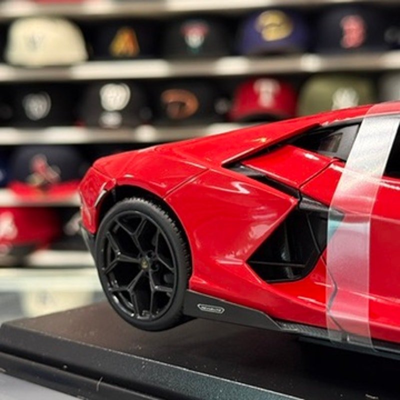 Maisto Lamborghini Revuelto Rosso Corsa Red 1/18 Scale Diecast Model Car | New - Product Image