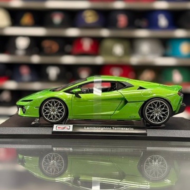 Maisto Lamborghini Temerario 2024 Verde Green 1/18 Scale Diecast Model Car | New - Product Image
