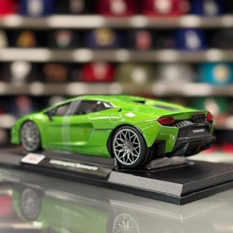 Maisto Lamborghini Temerario 2024 Verde Green 1/18 Scale Diecast Model Car | New - Product Image