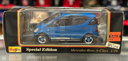 Maisto Mercedes Benz A Class Blue 1/18 Scale Diecast Model Car - Product Image