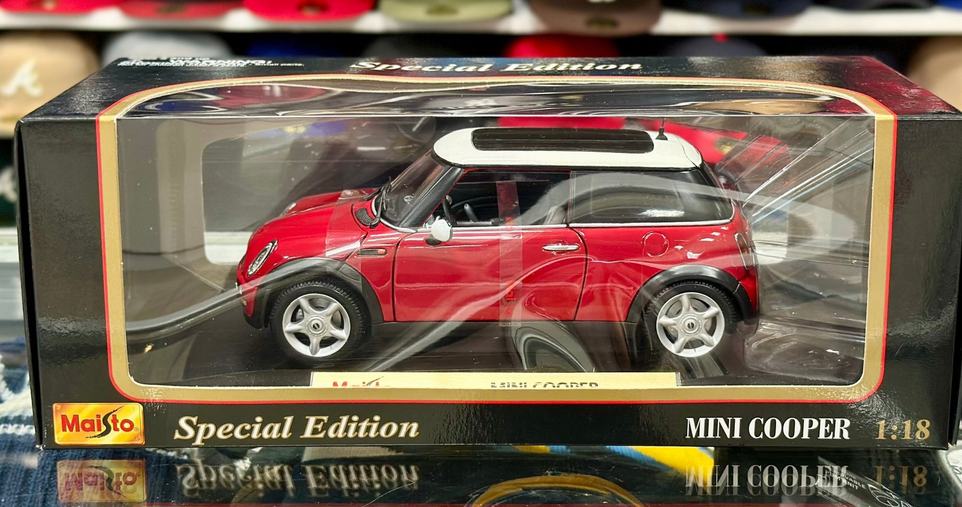 Maisto Mini Cooper 'Sun Roof' Red 1/18 Scale Diecast Model Car | New - Product Image