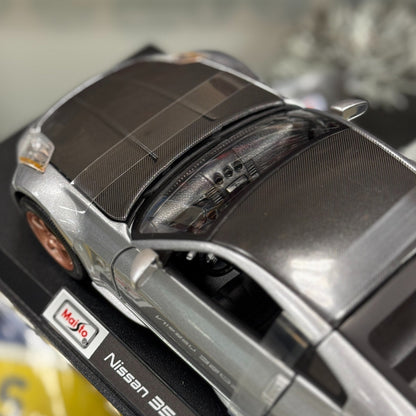 Maisto Nissan 350Z Nismo Silver w/ Bronze Wheel 1/18 Scale Diecast Model Car | New - Product Image