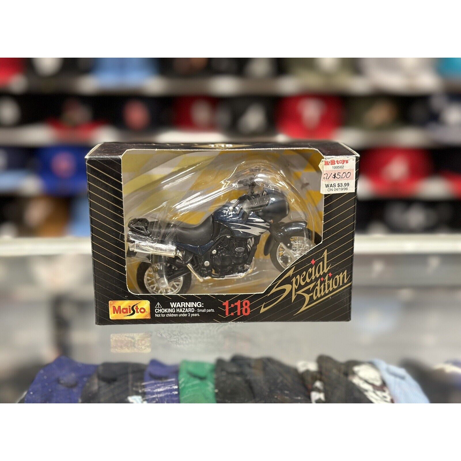 Maisto Triumph Motorcycle 1/18 Scale Diecast Model Bike | New - Product Image