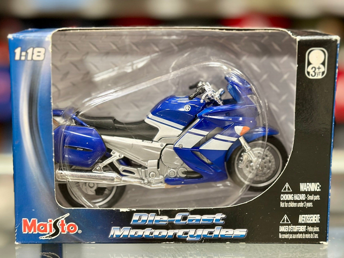 Maisto Yamaha Motorcycle 1/18 Scale Diecast Model Bike | New - Product Image