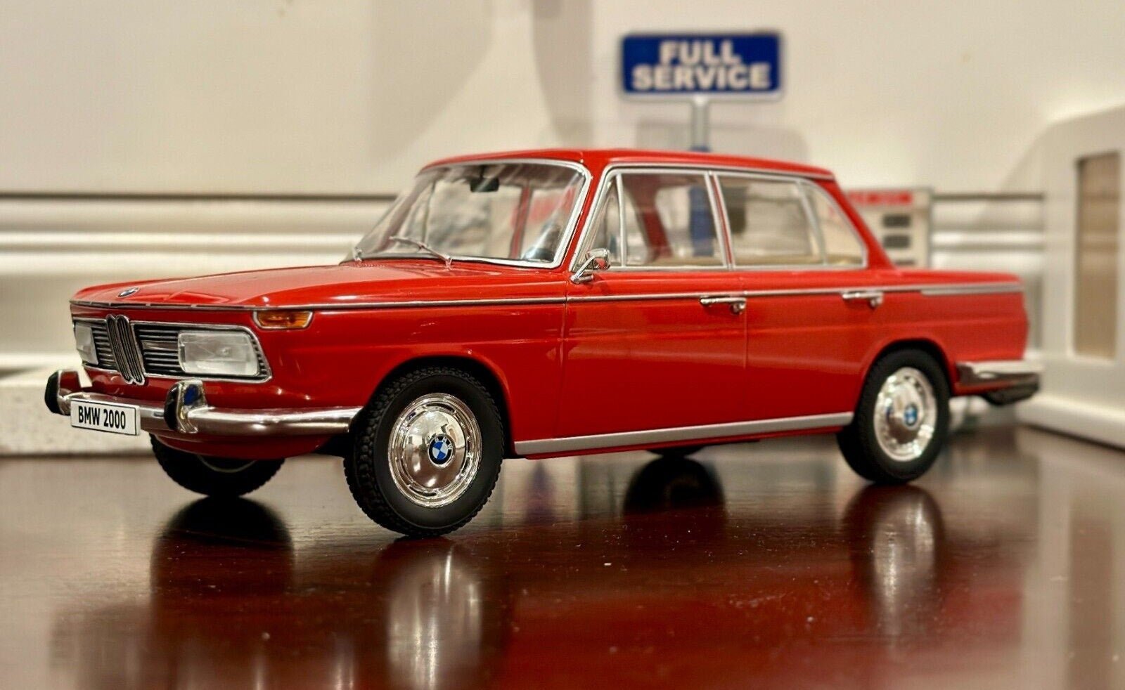 MCG 1966 BMW 2000 Red 1/18 Scale Resin Model Car - Product Image