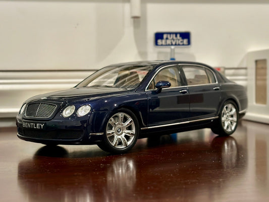 Minichamps Bentley Flying Spur Deep Blue 1/18 Scale Diecast Model Car - Product Image