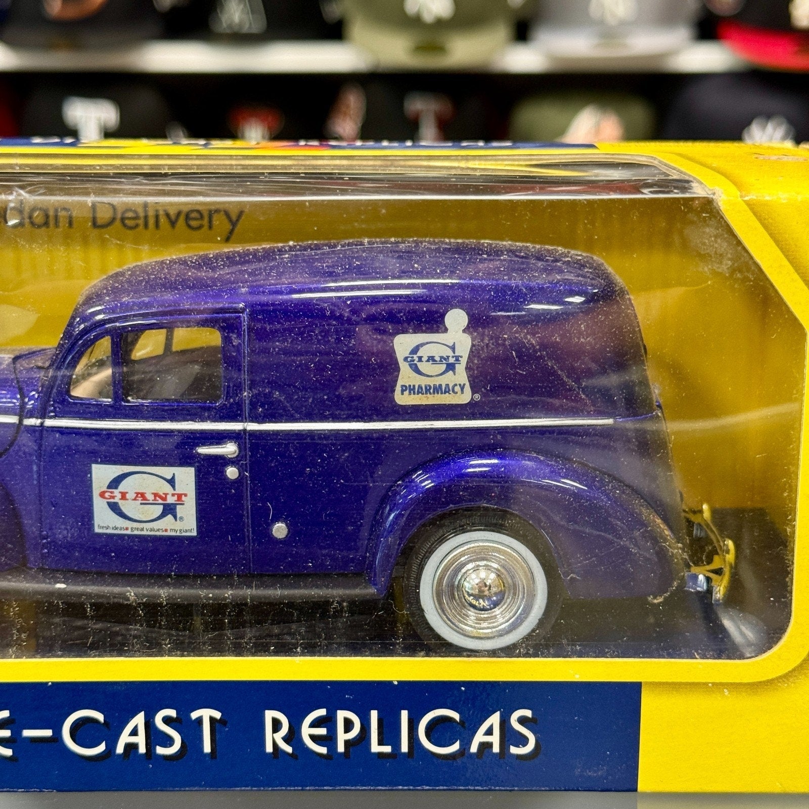 Motormax 1940 Ford Sedan Delivery 'Pharmacy' Blue 1/24 Scale Diecast Model Car - Product Image