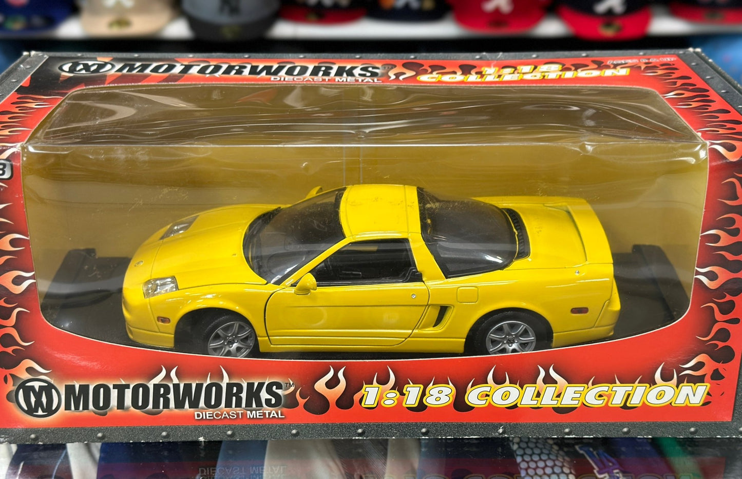 Motormax Acura NSX NA2 Yellow 1/18 Scale Diecast Model Car - Product Image