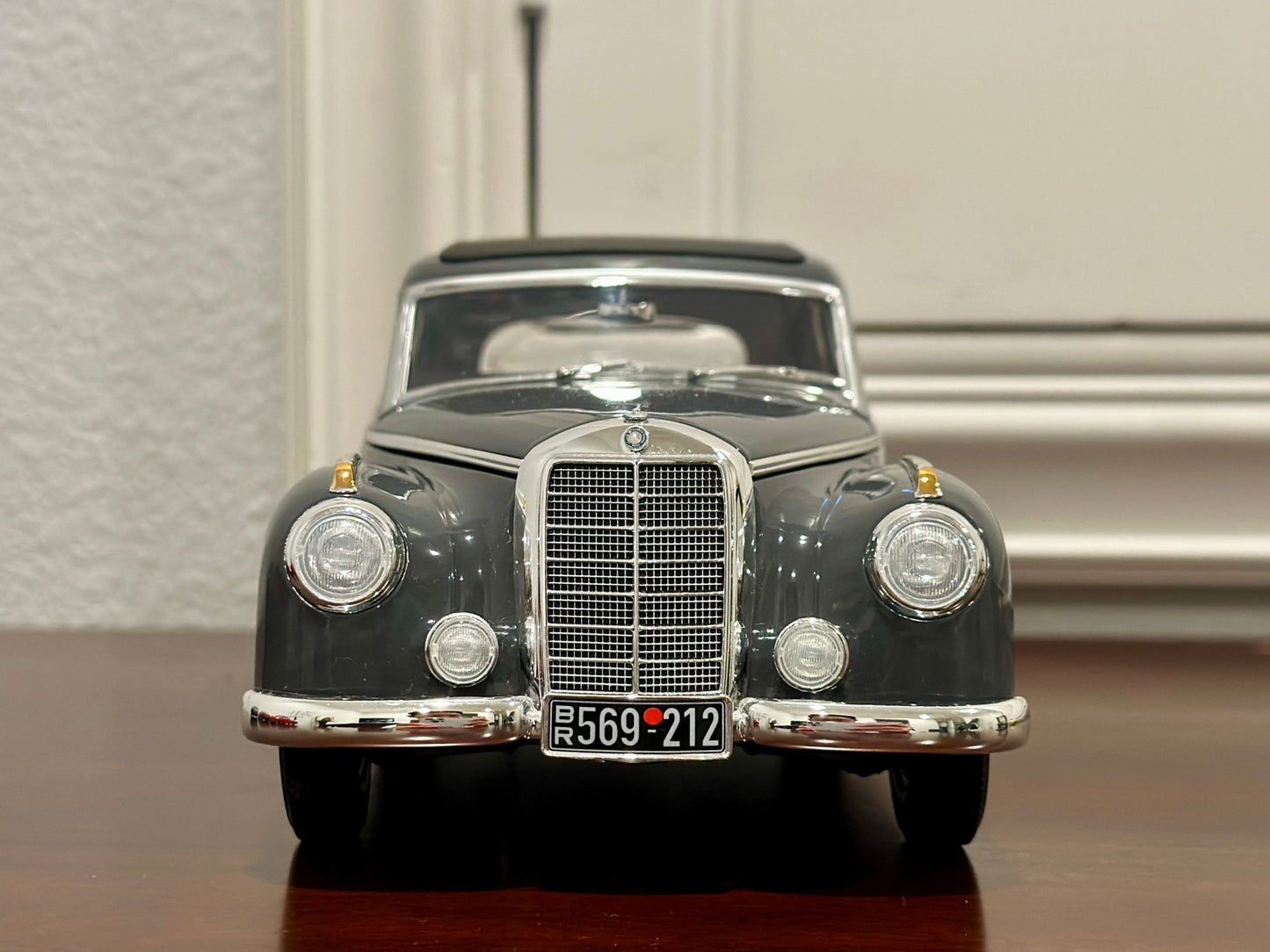 NOREV 1952 Mercedes 300 Gray 1/18 Scale Diecast Model Car - Product Image