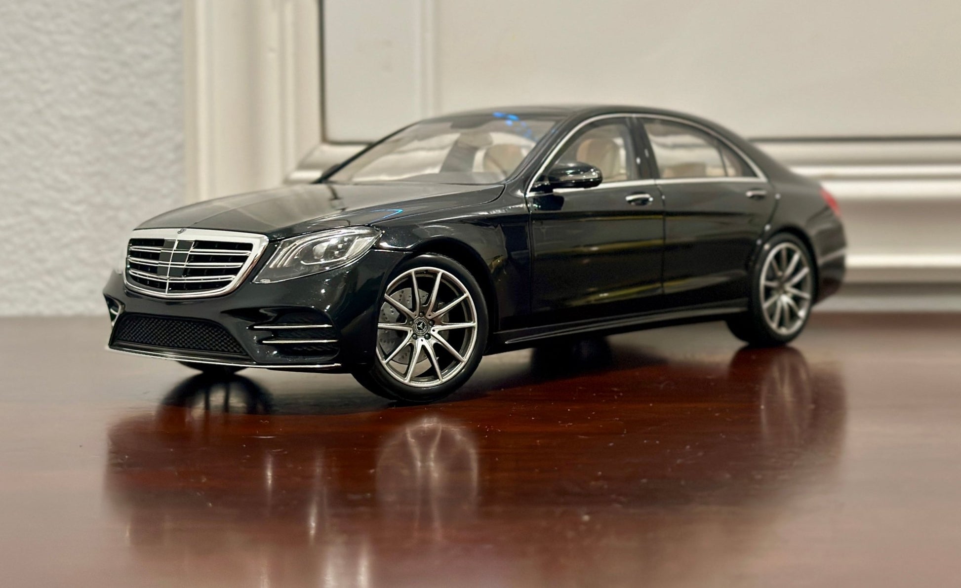NOREV Mercedes Benz S-Class 'AMG Package' 1/18 Scale Diecast Model Car - Product Image