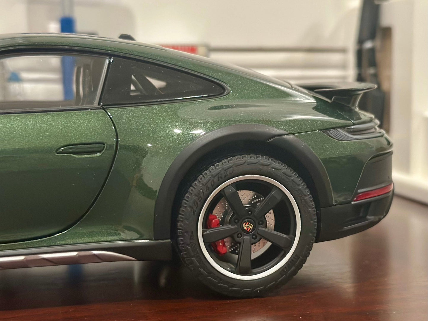 NOREV Porsche 911 992 Dakar Oak Green Metallic 1/18 Scale Diecast Model Car | New - Product Image