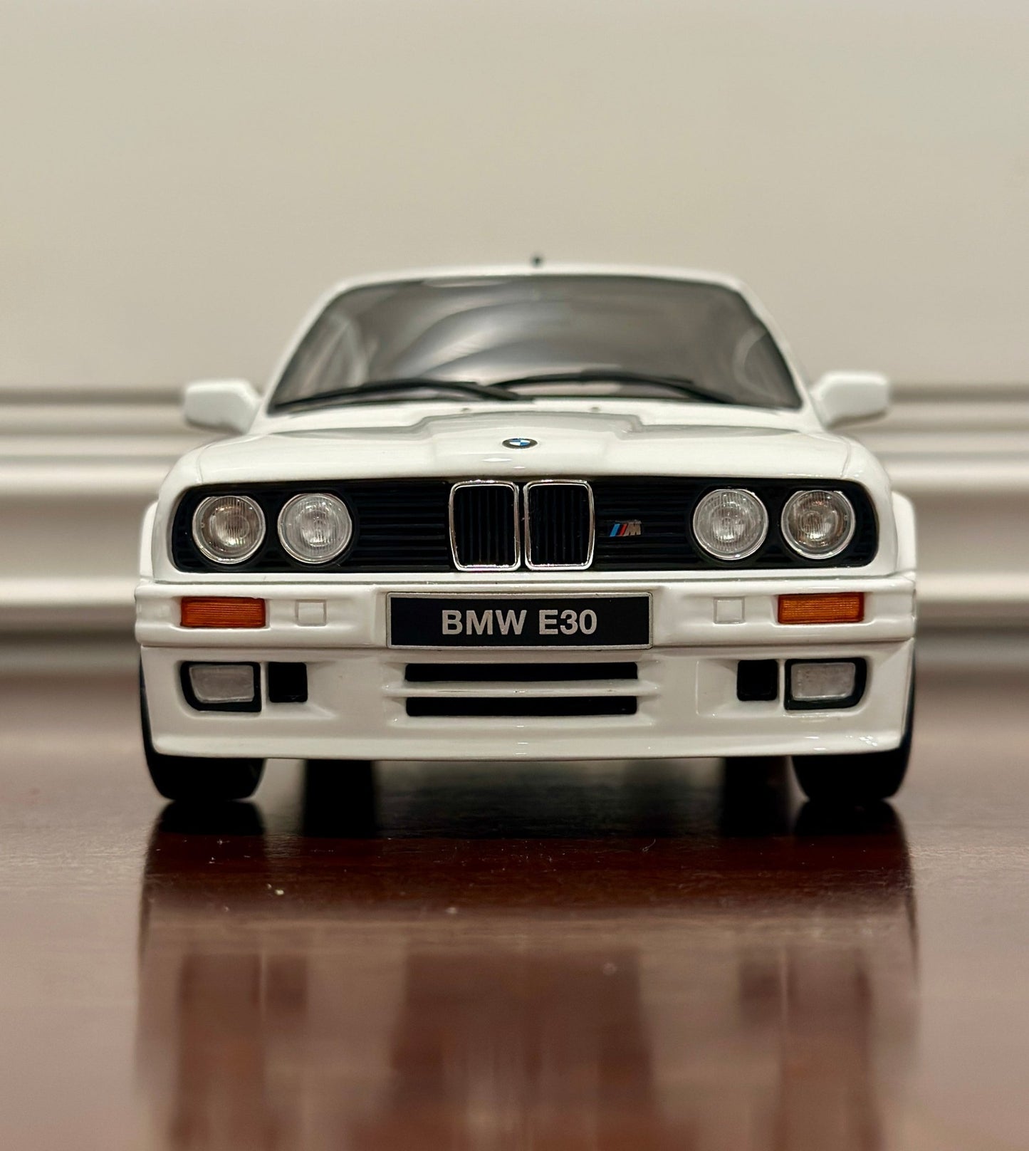 Ottomobile BMW E30 Touring Alpine White 1/18 Scale Resins Model Car - Product Image